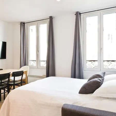 Pick A Flat's Rue D'avron - Nation Apartment