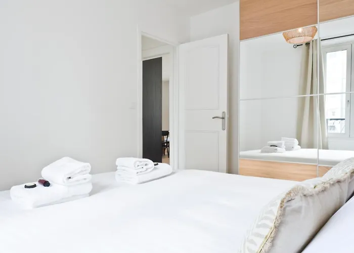 Pick A Flat's Rue D'avron - Nation 아파트