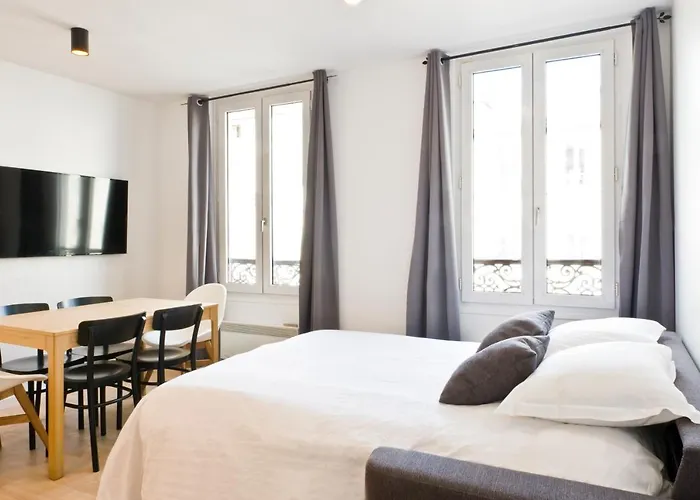 Pick A Flat's Rue D'avron - Nation 아파트